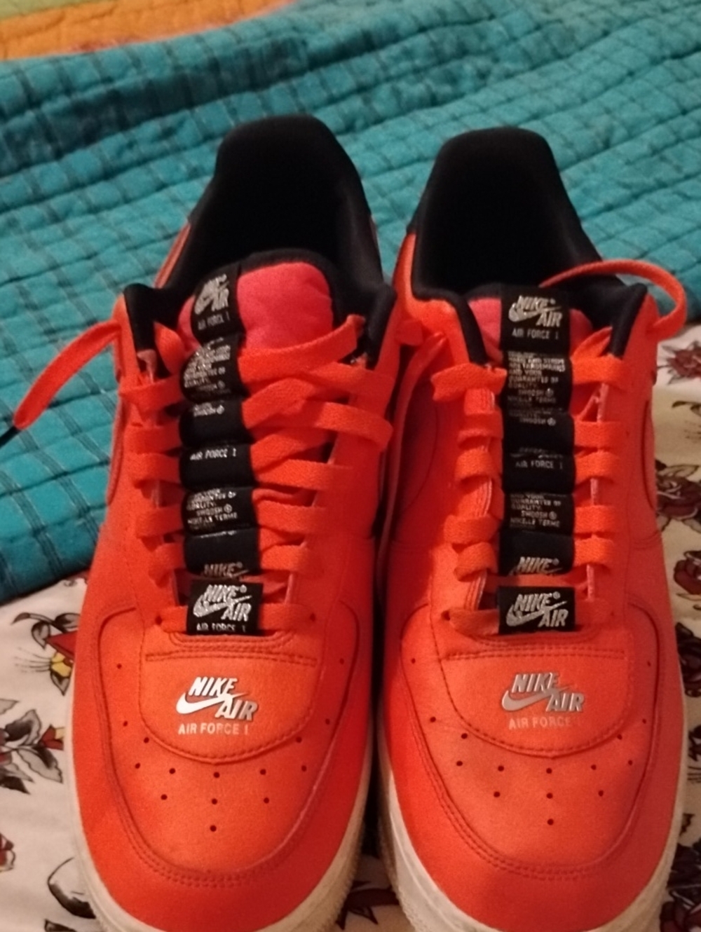 Nike Men's Air Force 1 Low in Bright Pink and Black 11.5 Mens